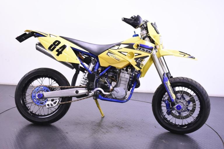HUSABERG FE450E 2005 UK REGISTERED SUPERMOTO *RUNS AND RIDES**12 MONTH MOT INC*