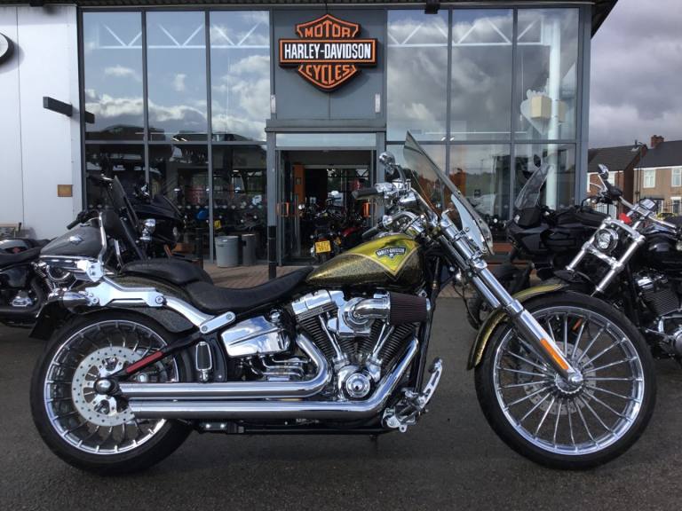 2018 Harley-Davidson CVO FXSBE BREAKOUT Custom PETROL Manual