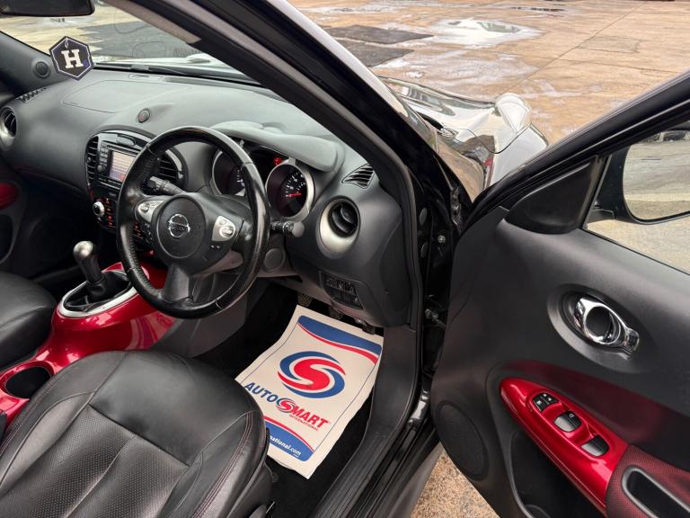2012 Nissan Juke 1.6 Tekna 5dr HATCHBACK Petrol Manual