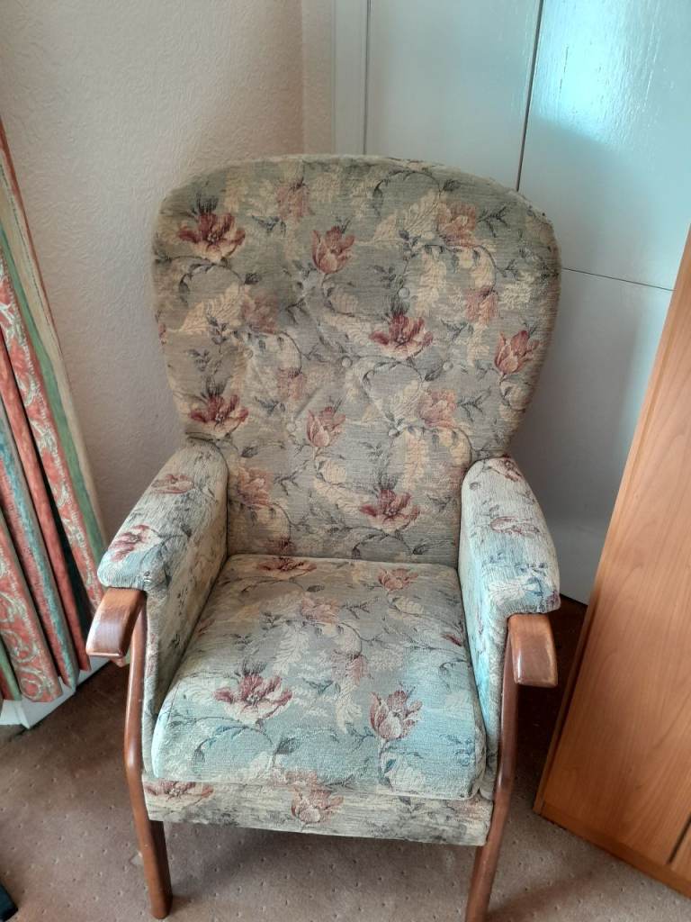 2 Comfortable Fabric Armchairs – Good Condition
