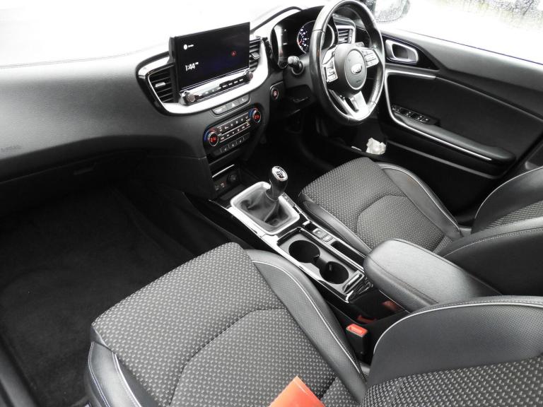 2021 Kia XCeed 1.5 T-GDi 3 SUV 5dr Petrol Manual Euro 6 (s/s) (158 bhp) HATCHBACK Petrol Manual
