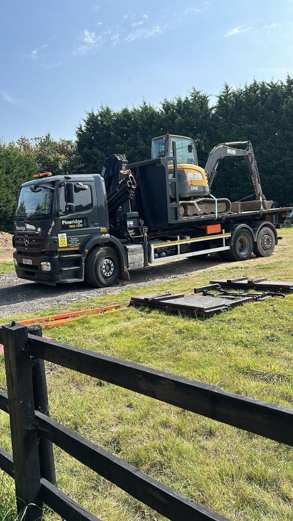 Mercedes-Benz Axor [Phone number removed]ton hook loader crane lorry Manaul 