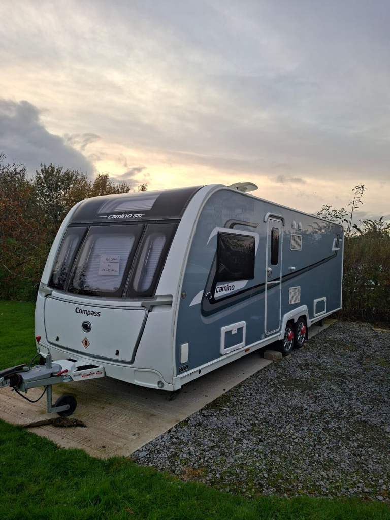 Touring caravan Compass Camino 644  