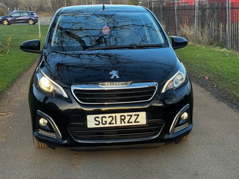 2021 Peugeot 2008 allure premium 