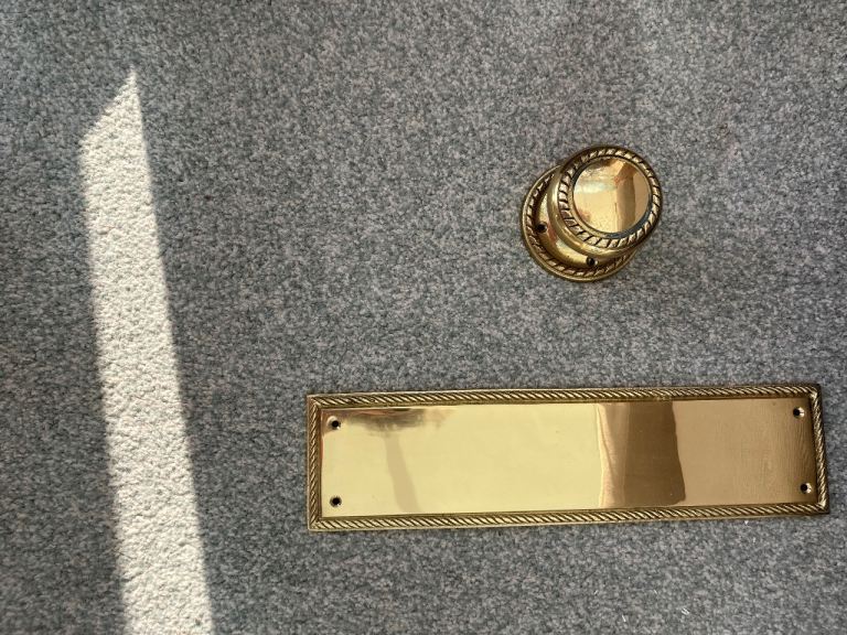 SOLID BRASS DOOR HANDLES & FINGER PLATES
