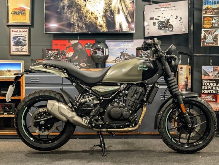 2025 ROYAL ENFIELD GUERRILLA 450 in Shadow Ash Green