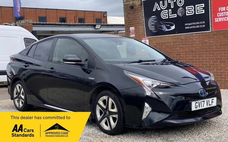 2017 Toyota Prius 1.8 VVTi Business Edition Plus 5dr CVT HATCHBACK PETROL/ELECTRIC Automatic