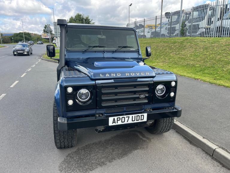 LAND ROVER DEFENDER SWB 90 COUNTY SIDE WINDOW BENCH SEAT @ £17950+ vat