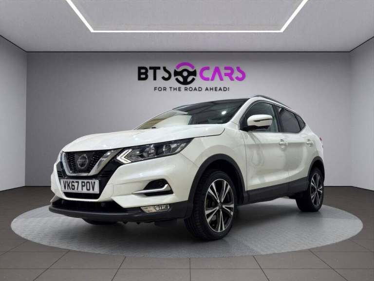 2017 Nissan Qashqai 1.5 dCi N-Connecta SUV 5dr Diesel Manual Euro 6 (s/s) (110 ps) HATCHBACK Dies...