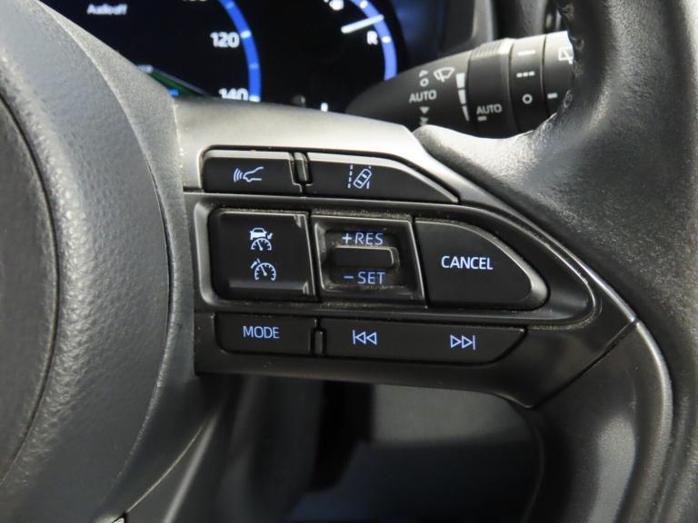 2022 Toyota Yaris Cross 1.5 Hybrid Design 5dr CVT Estate Hybrid Automatic