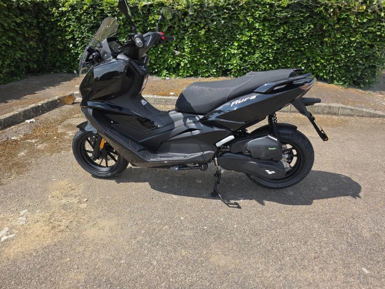 LEXMOTO AURA 125 CVT EURO 5 2025 Petrol Automatic in Grey