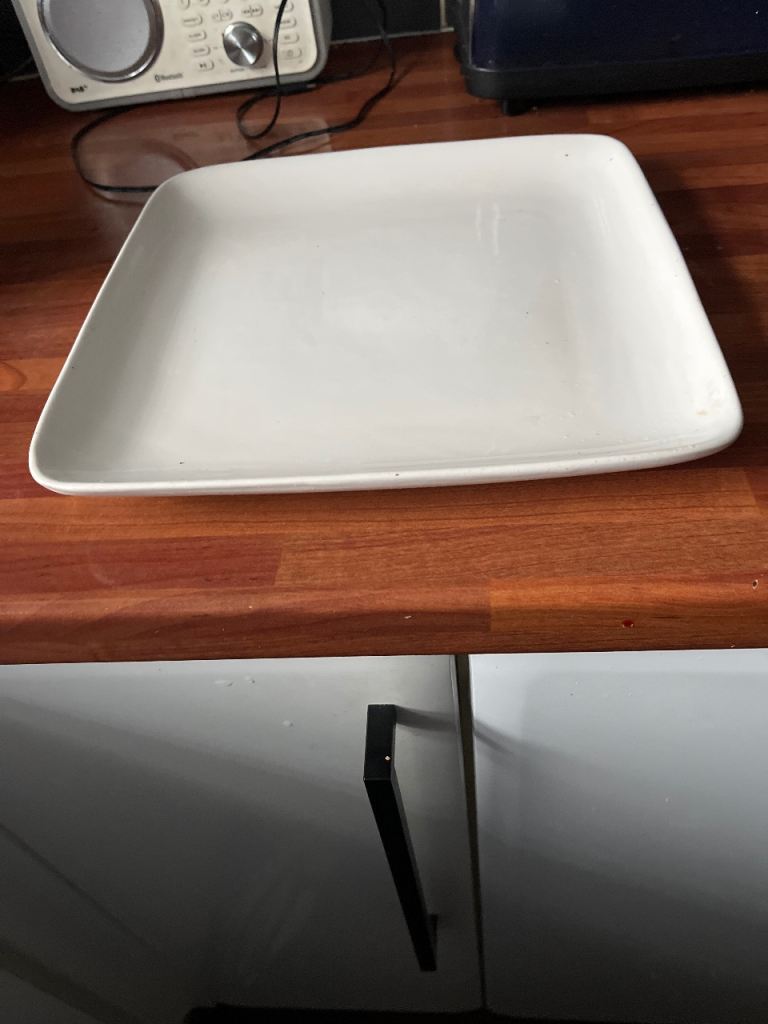 Square plates 