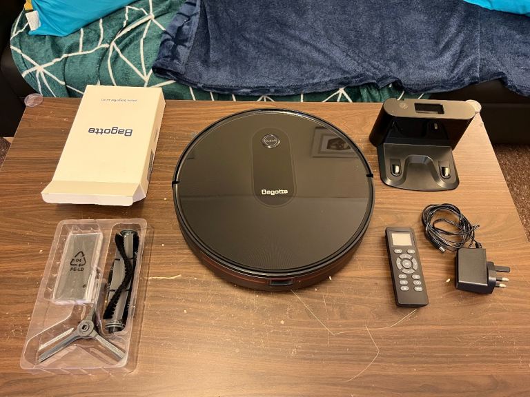 Bagotte Robot Vacuum Cleaner – With Dock and Remote
