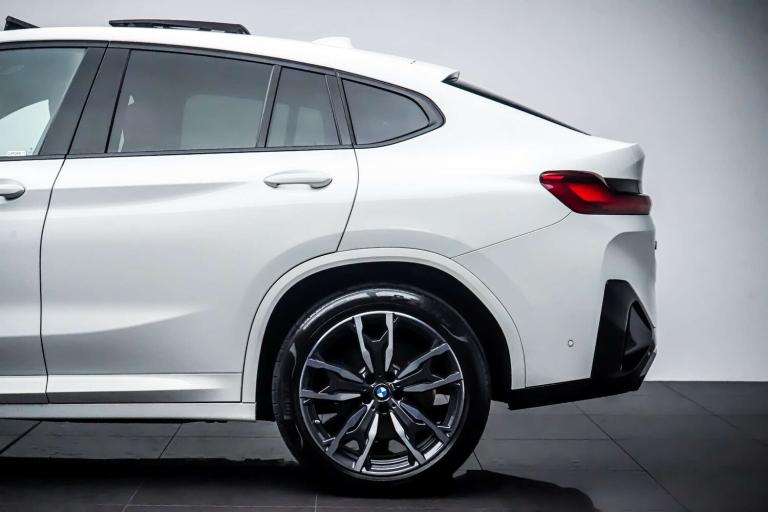 2022 BMW X4 2.0 X4 xDrive 20d M Sport MHEV Auto 4WD 5dr SUV Hybrid Automatic