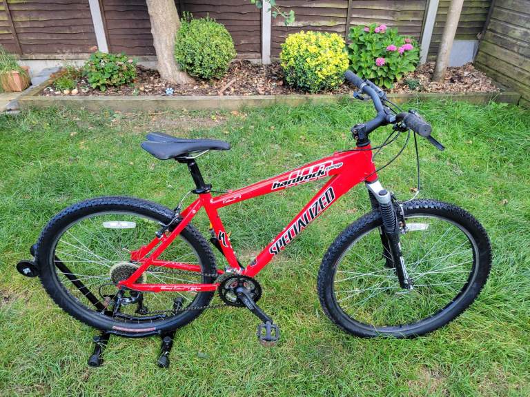Specialized hardrock comp mens mountain bike size medium 26 inch wheels 