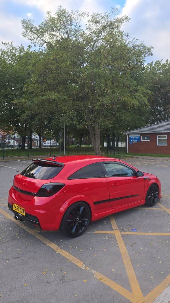 Astra vxr racing 303