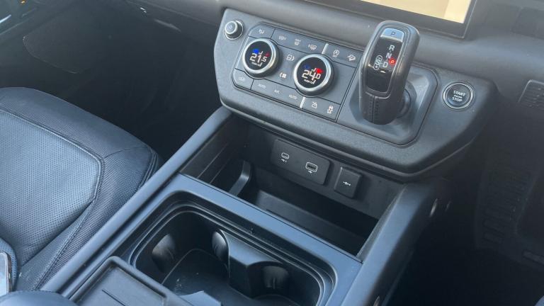 2023 Land Rover Defender Diesel Estate 3.0 D300 X-Dynamic HSE 110 5dr Auto SUV Diesel Automatic