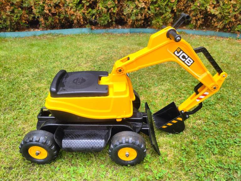 Ride on toy Digger/excavator 