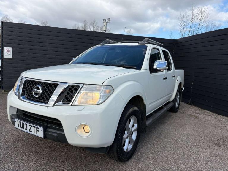 2013 Nissan Navara Double Cab Pick Up Tekna 2.5dCi 190 4WD Auto PICK UP Diesel Automatic