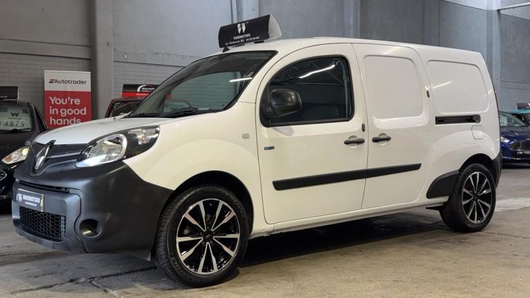 RENAULT KANGOO MAXI Kangoo i Maxi Van Z.E 33 Business Electric Automatic White