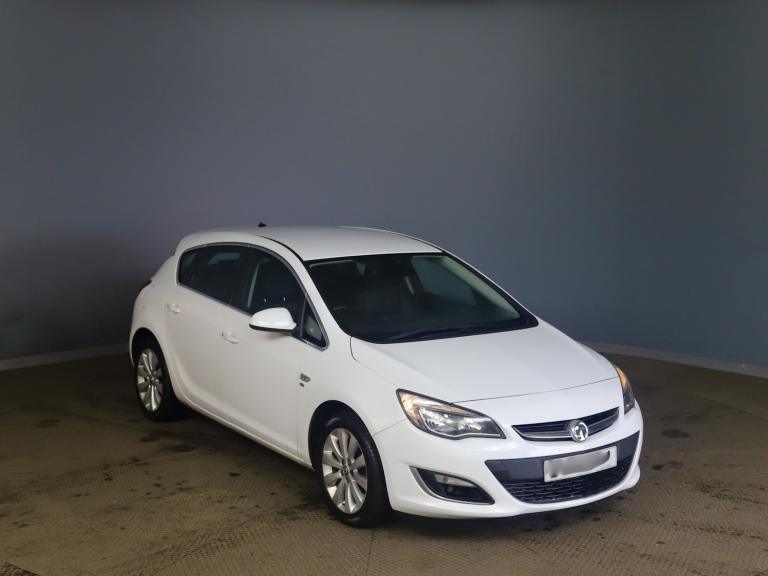 VAUXHALL ASTRA 1.6 i Elite 2015