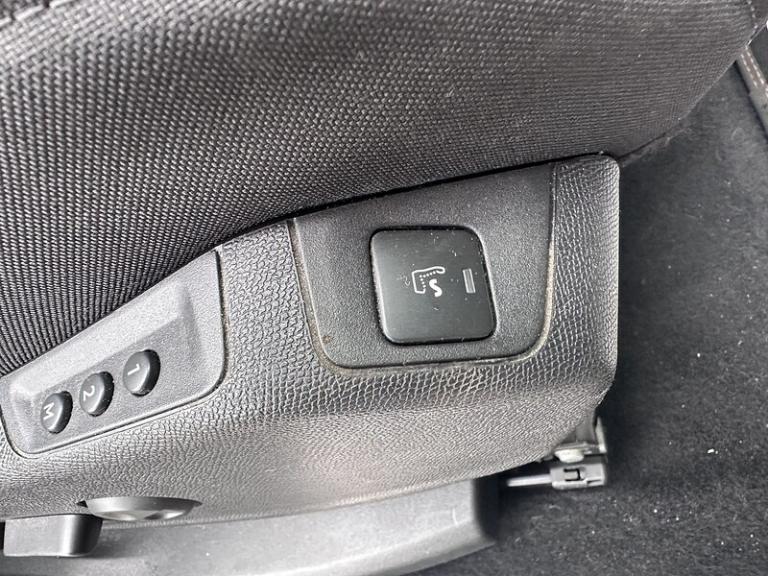 2017 Peugeot 5008 1.2 PureTech GT Line 5dr HATCHBACK PETROL Manual