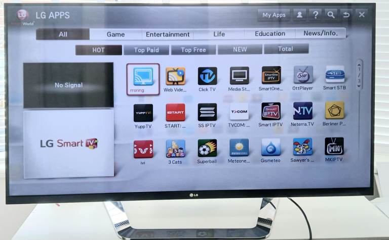 LG 55" SMART LED TV LIKE NEW 