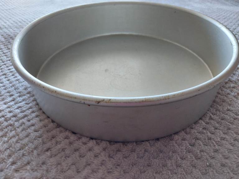 Wilton cake tins