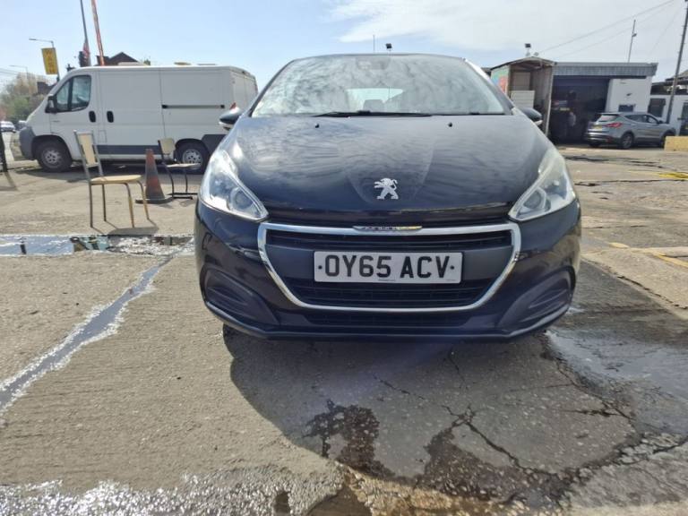 2015 Peugeot 208 1.0 PureTech Active 3dr HATCHBACK PETROL Manual