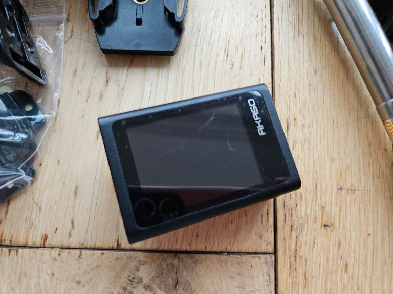 Alaska Brave 6 Go pro action camera with accessories and carry case Like new 