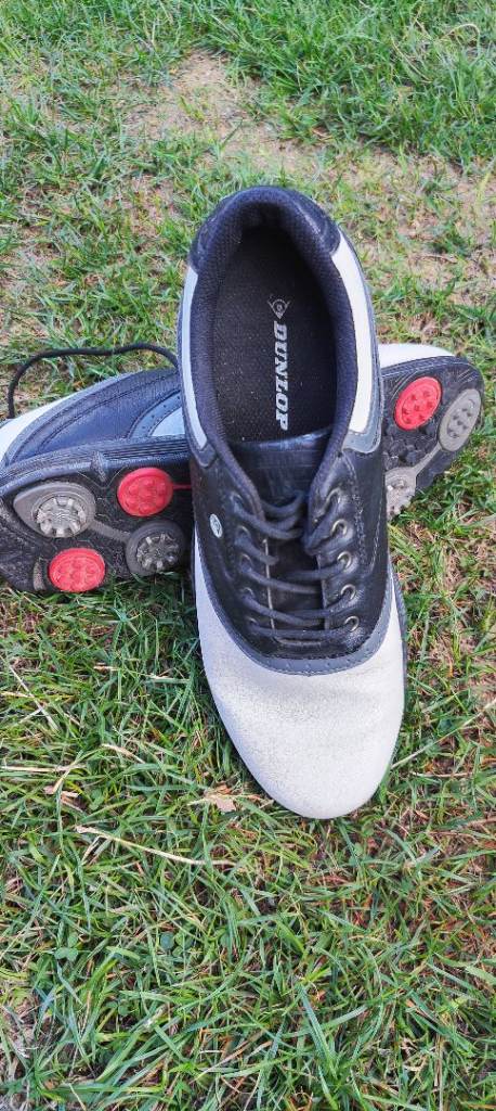 DUNLOP GOLF SHOES SIZE 8 1/2 VERY GOOD CONDITION