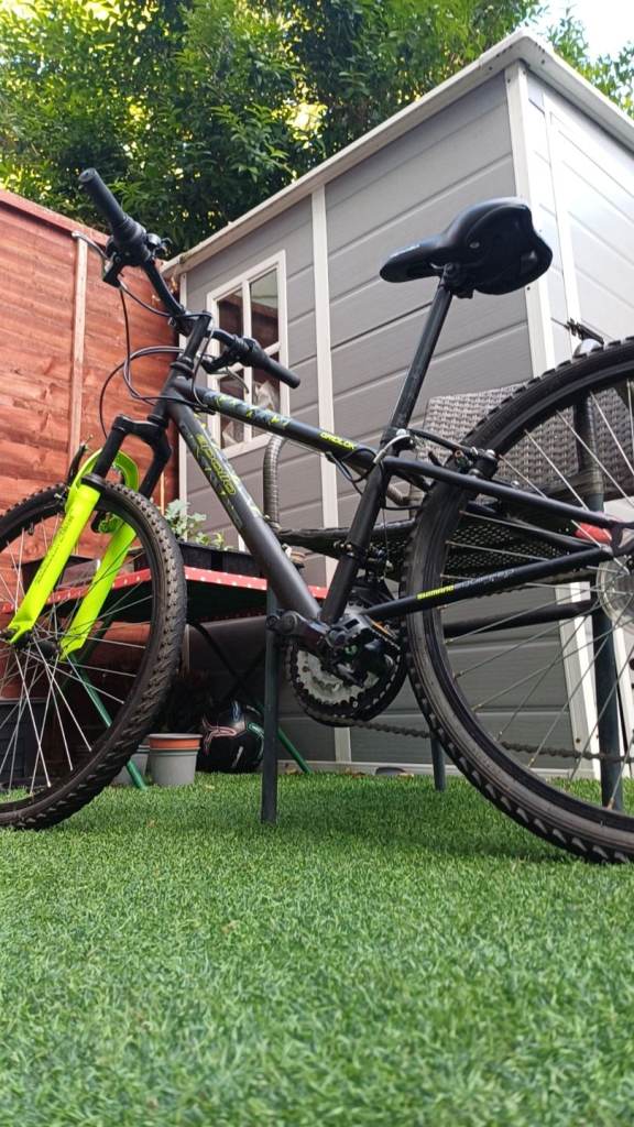 Boys bike
