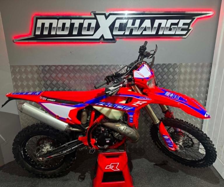 2025 BETA 300 RR ...ROAD REGISTERED........£5995.....MOTO X CHANGE