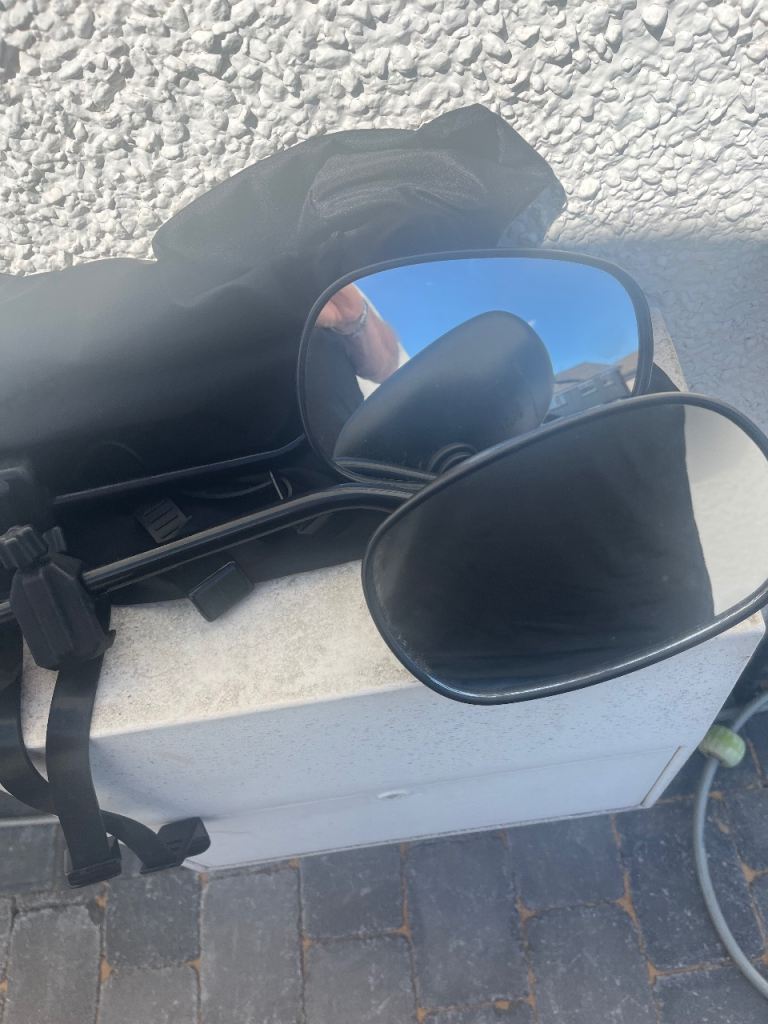 Towing mirrors 