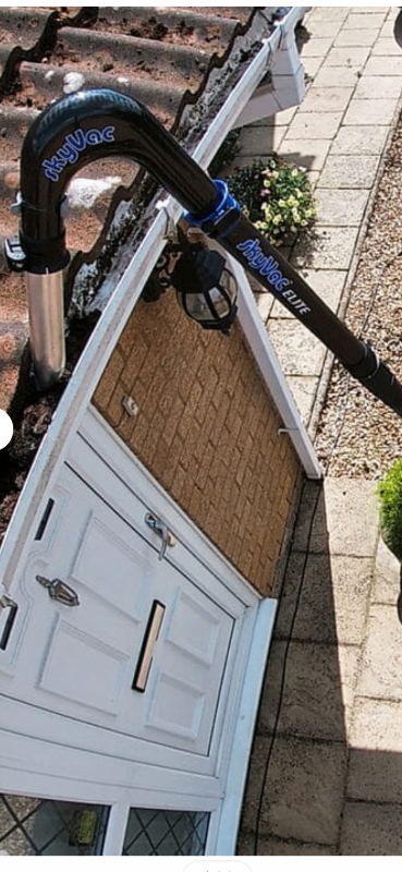 SkyVac Gutter Clearance 