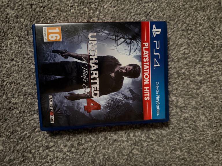 Uncharted 4 ps4 game 