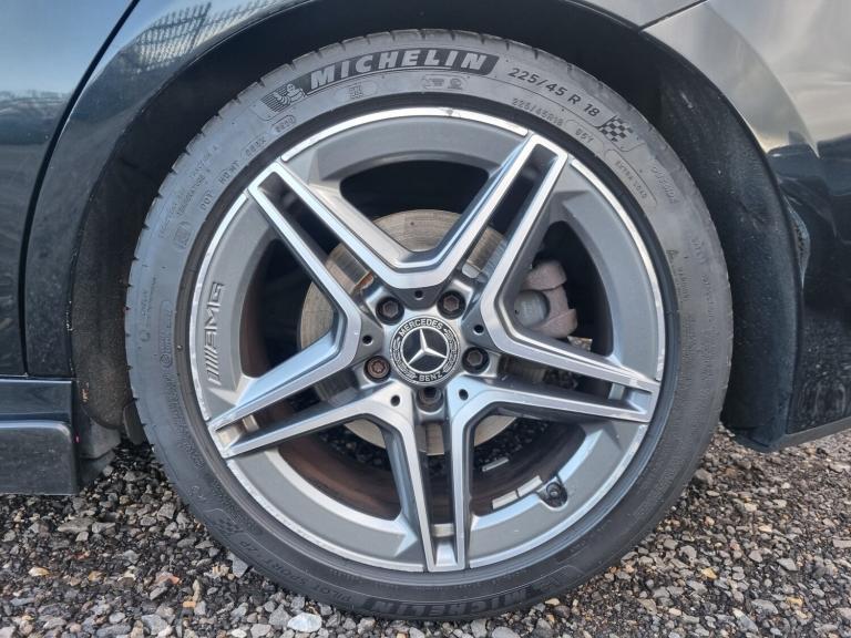 2018 Mercedes-Benz A Class 1.3 A200 AMG Line (Premium) Hatchback 5dr Petrol