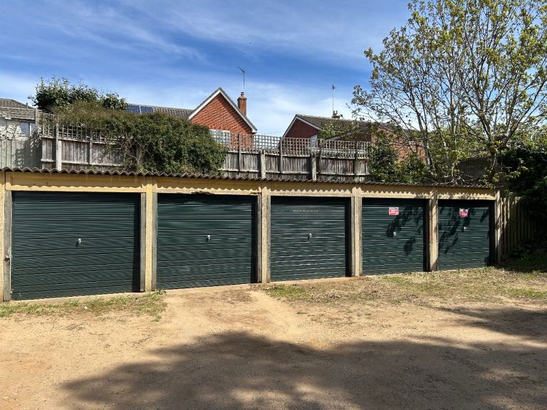 Garage To Rent - Woodbridge, Suffolk