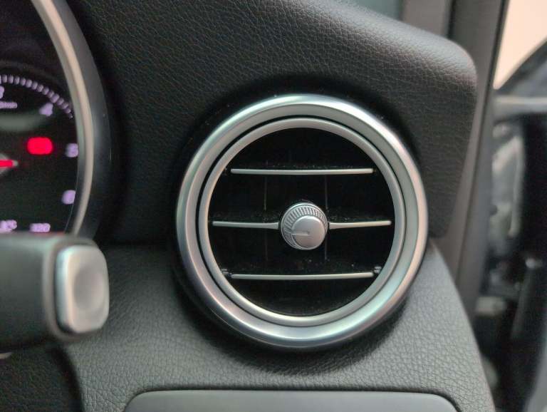 2018 Mercedes-Benz GLC GLC 220d 4Matic AMG Line Premium 5dr 9G-Tronic ESTATE DIESEL Automatic