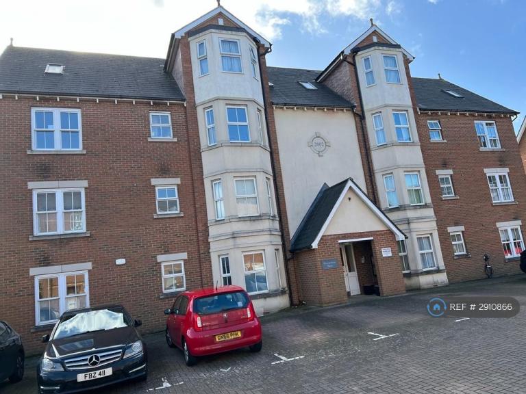 2 bedroom flat in Burdock Court, Maidstone, ME16 (2 bed) (#2910866)