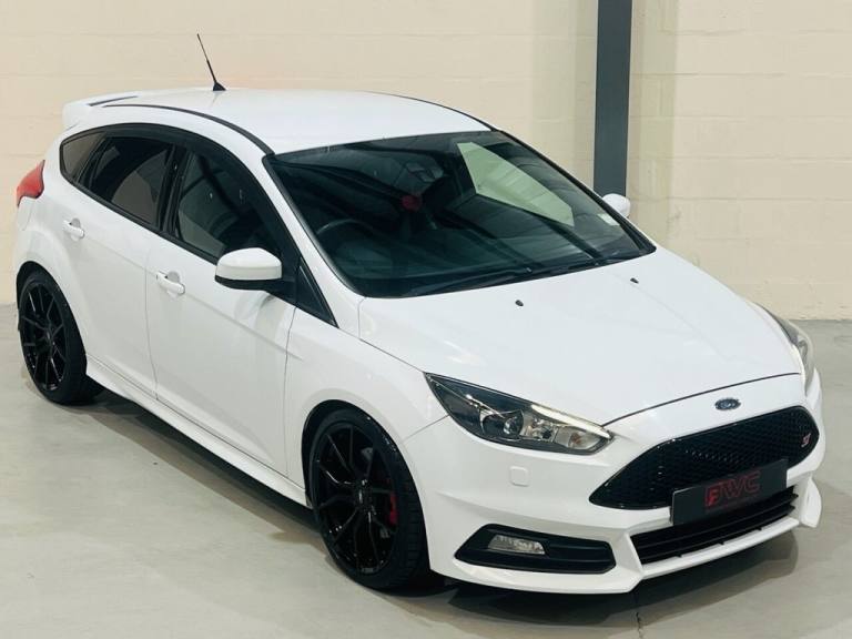 2015 15 FORD FOCUS 2.0 TDCI ST-3 HATCHBACK 5DR DIESEL MANUAL EURO 6 (S/S) (185 P