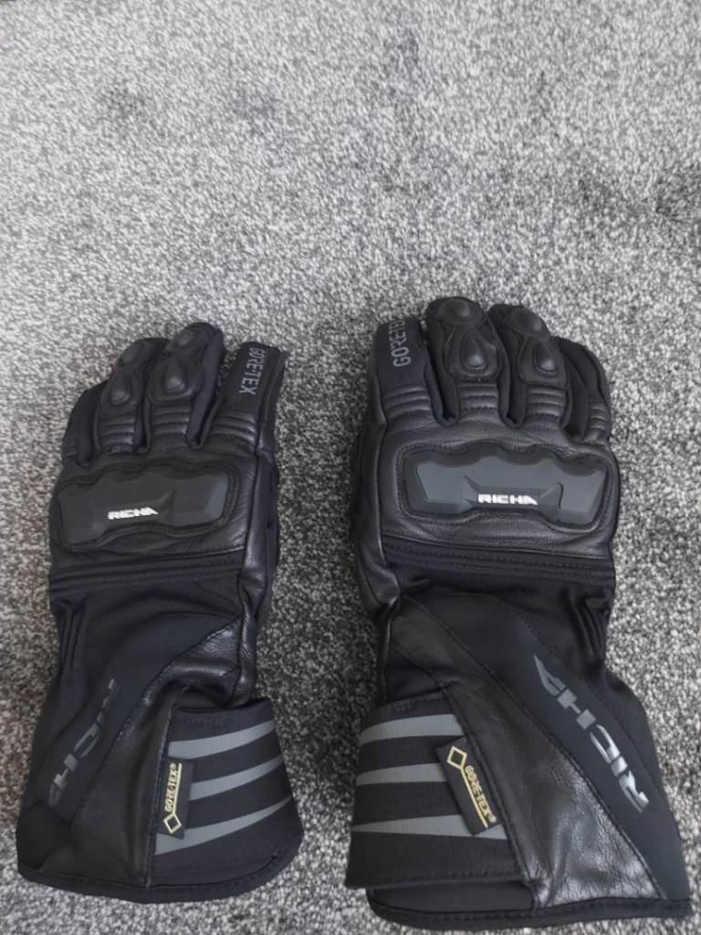 Richa cold protect gortex gloves