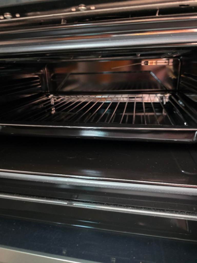 Electric Double fan oven immaculate condition 