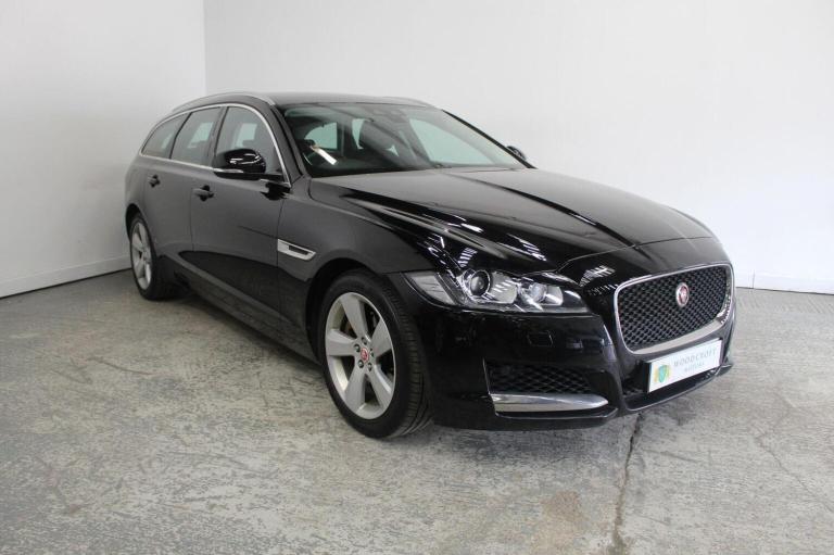 JAGUAR XF 2.0i Portfolio Sportbrake Auto Euro 6 (s/s) 5dr 2019