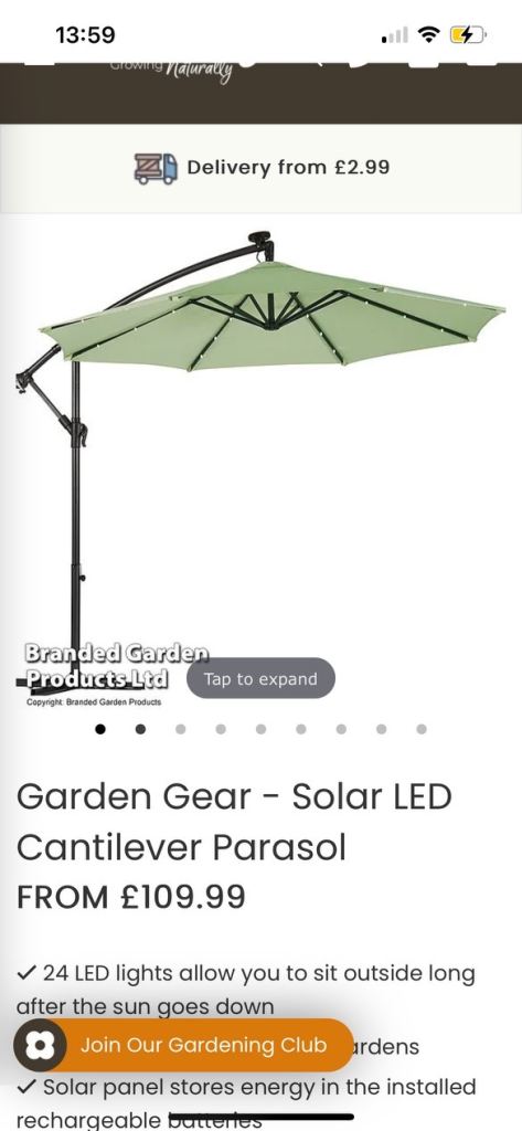 Garden Gear Solar LED Cantilever Parasol - Green