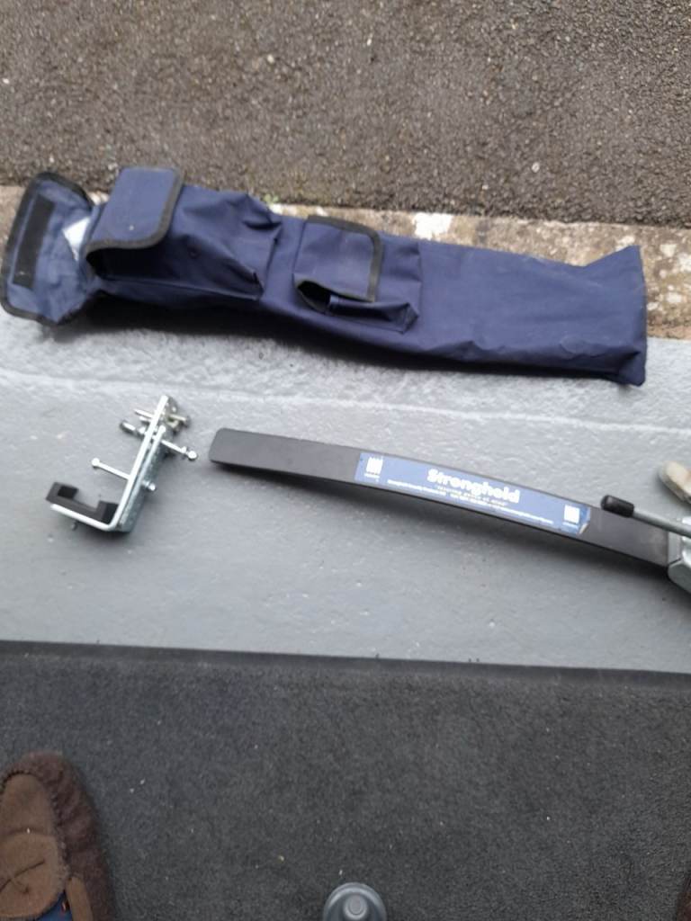 Trailer/Caravan Towing Stabiliser Bar