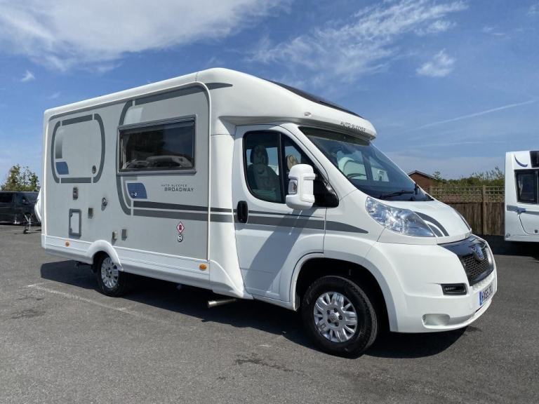 2015 (65) AUTO-SLEEPER BROADWAY LUXURY 2 BERTH MOTORHOME