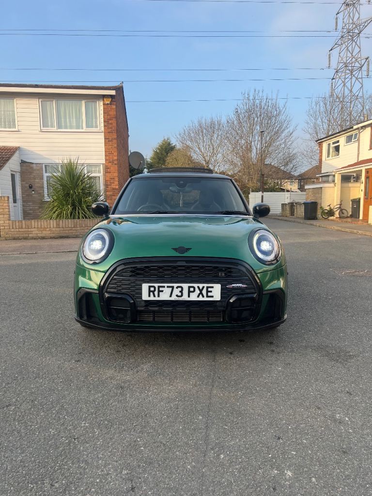 Mini, HATCHBACK, Hatchback, 2024, Semi-Auto, 1499 (cc), 3 doors