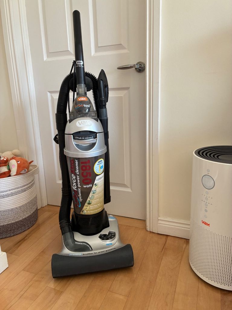 Vax Turboforce Xtra Upright Vacuum Cleaner - Good Condition