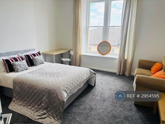 4 bedroom flat in Arlington Street, Glasgow, G3 (4 bed) (#2954595)